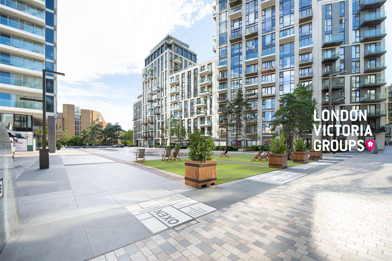 2 Merino Gardens, London
